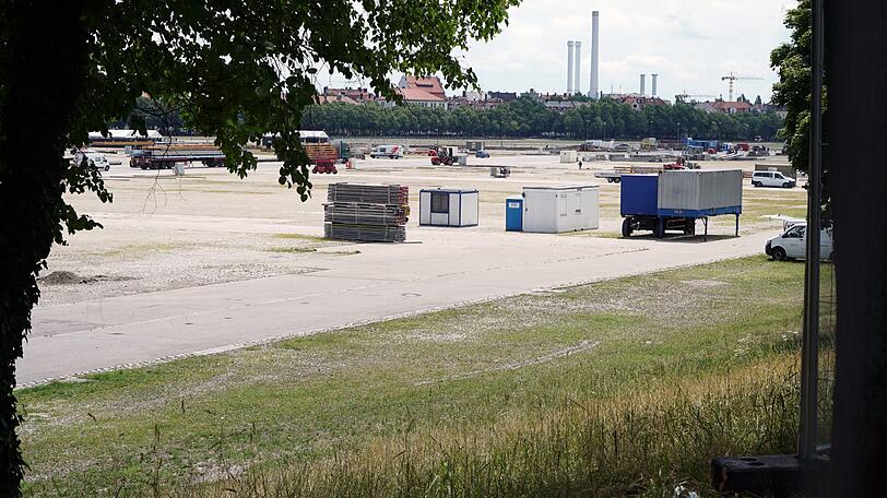 Die Bilder vom Start des Aufbaus der Theresienwiese am 10. Juli.