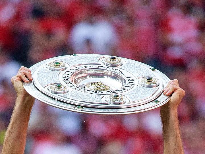 Die Jagd auf die Meisterschale wird heute Abend eröffnet: Der FC Bayern empfängt Hertha BSC.