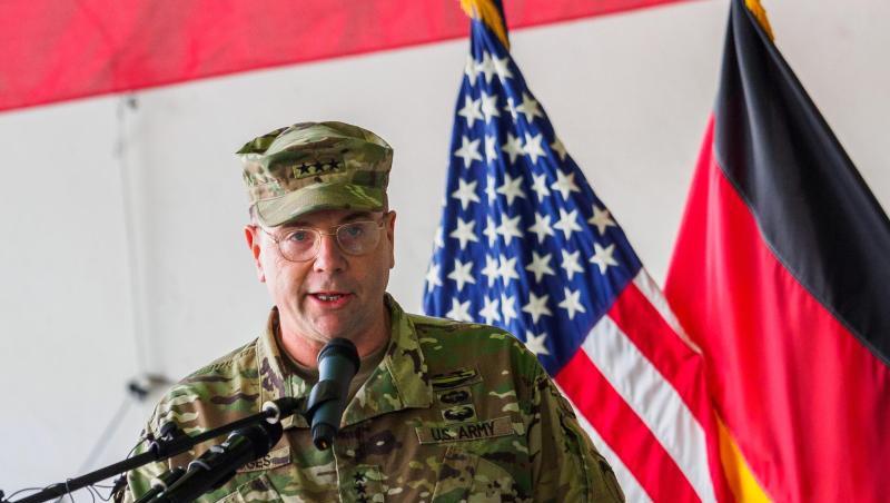 Der frühere Befehlshaber der US-Truppen in Europa, Ben Hodges, spricht in den Storck-Barracks im bayerischen Illesheim. Der frühere Befehlshaber der US-Truppen in Europa, Ben Hodges, spricht in den Storck-Barracks im bayerischen Illesheim.
