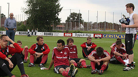 Bundesliga ohne den Club: Das blanke Entsetzen herrschte bei den Nürnberger Protagonisten nach dem verpassten Aufstieg.