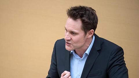 Ludwig Hartmann (Grüne) spricht im bayerischen Landtag. Foto: Sven Hoppe/Archivbild