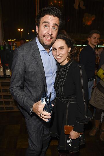 Bastian Pastewka und Frau Heidrun Buchmaier