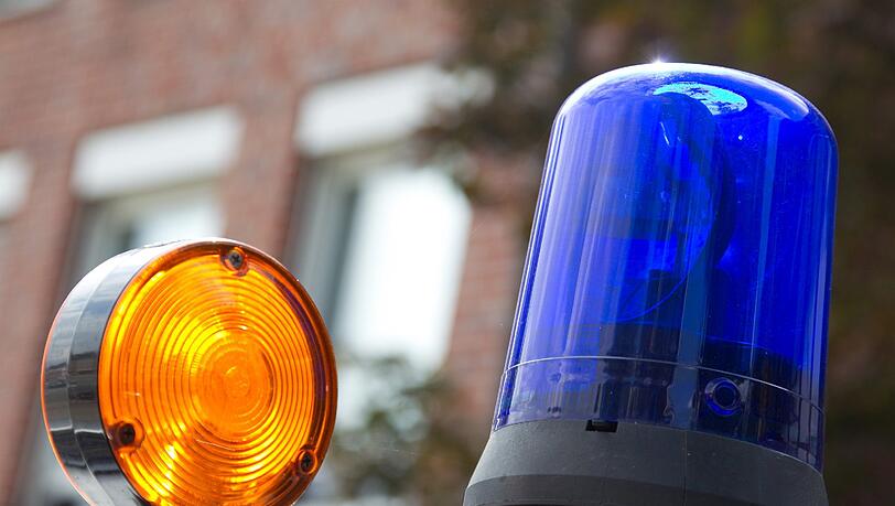 Die Polizei sucht nach Zeugen. (Symbolbild) Die Polizei sucht nach Zeugen. (Symbolbild)