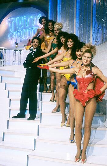 Tutti Frutti - so sah die Nackt-Show in den 90ern aus.