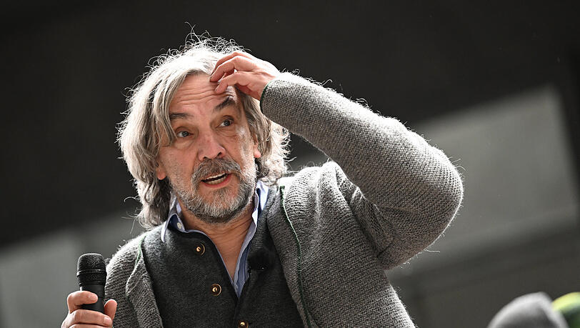 Christian Stückl, der Spielleiter der 42. Passionsspiele Oberammergau und Intendant des Münchner Volkstheaters. Christian Stückl, der Spielleiter der 42. Passionsspiele Oberammergau und Intendant des Münchner Volkstheaters.