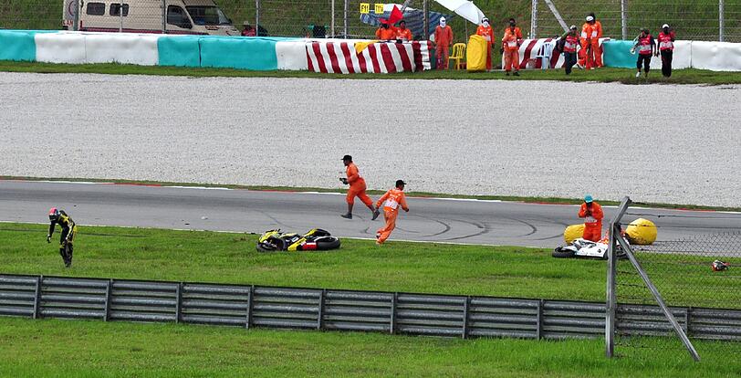 Ganz links: Colin Edwards