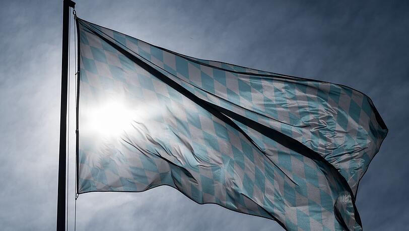 Die einst erfolgsverwöhnte bayerischen Exportindustrie ist in der tiefsten Schwächephase seit Jahren.