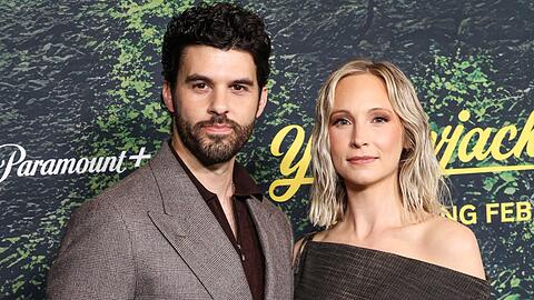 Steven Krueger und Candice King sind seit 2023 ein Paar.