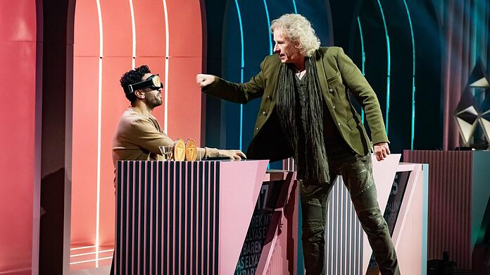 Thomas Gottschalk kann auch austeilen - hier in der Unterhaltungsendung "Wer stiehlt mir die Show?" neben Elyas M'Barek.