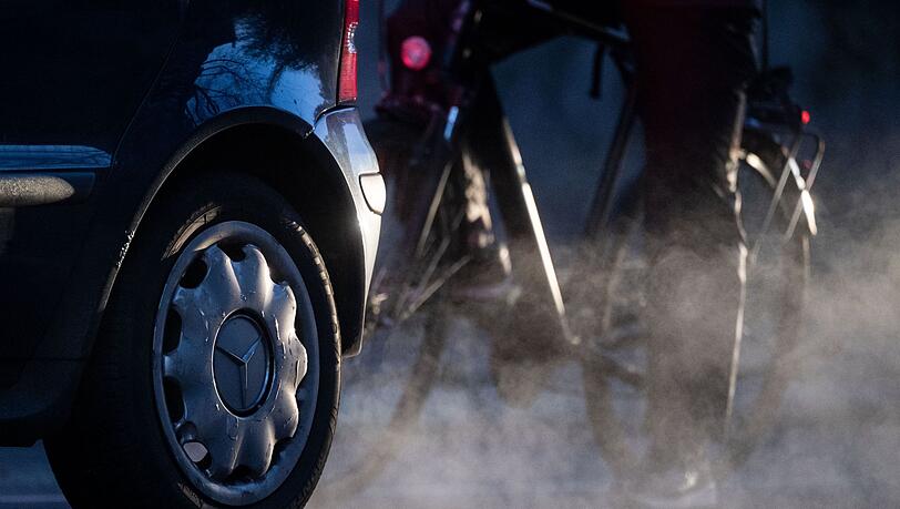 Autohersteller sollen mehr Zeit bekommen, EU-Klimaregeln einzuhalten. (Archivbild)