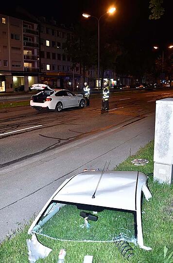 Schwerer Verkehrsunfall am Freitagabend in Laim - die Bilder.