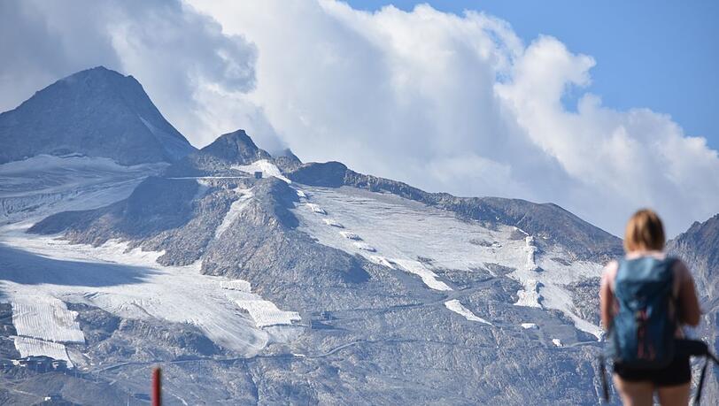 Im Bergsommer wurden 1123 unverletzte Personen gerettet. 511 von ihnen waren Deutsche. Im Bergsommer wurden 1123 unverletzte Personen gerettet. 511 von ihnen waren Deutsche.