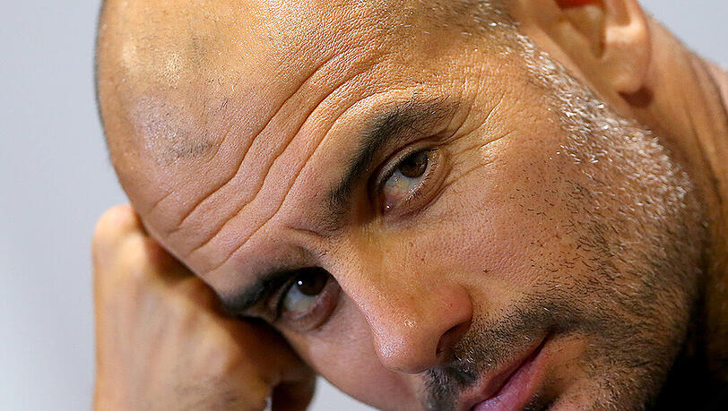 Trainer mit Selbstzweifeln: Pewp Guardiola vor dem Supercup-Duell gegen den VfL Wolfsburg. Trainer mit Selbstzweifeln: Pewp Guardiola vor dem Supercup-Duell gegen den VfL Wolfsburg.