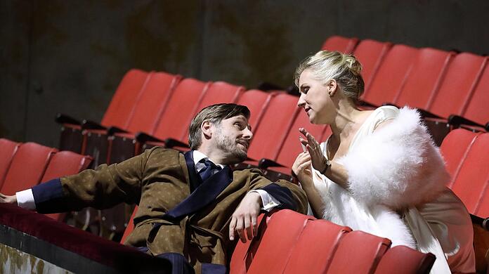Diana Damrau und Michael Nagy in David Martons Neuinszenierung der Oper "Capriccio" von Richard Strauss im Prinzregententheater.