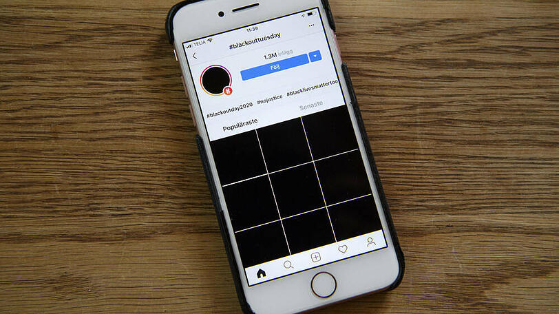 So sahen die meisten Instagram-Timelines wegen #BlackoutTuesday aus.