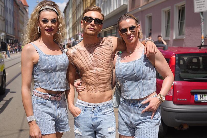 Tracy, Bete und Viktoria.