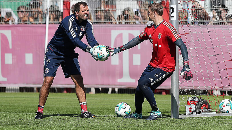 Auf dem Weg zurück ins Bayern-Tor: Manuel Neuer.