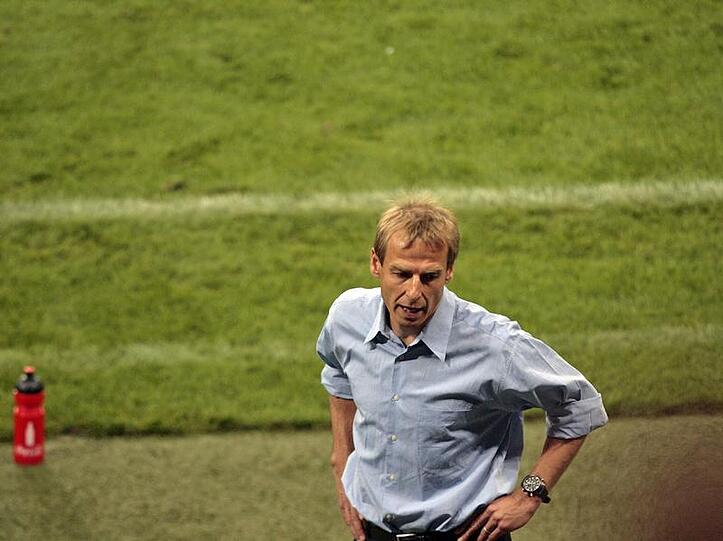Noch läuft es nicht beim FC Bayern. Weil die Ausrichtung, das zu offensive System von Trainer Jürgen Klinsmann, nicht stimmt?