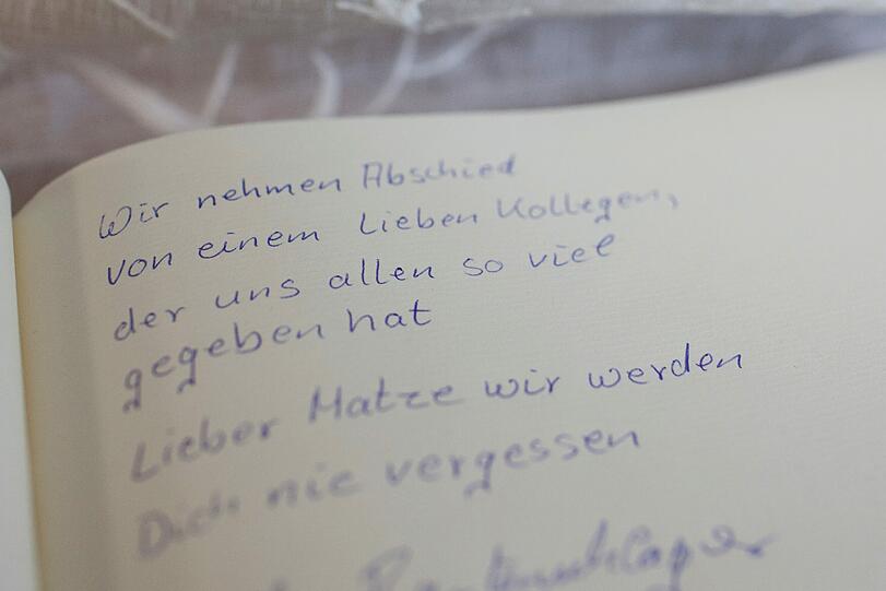 Augsburg: Ein ganzer Ort trauert um den erschossenen Polizisten Mathias V.