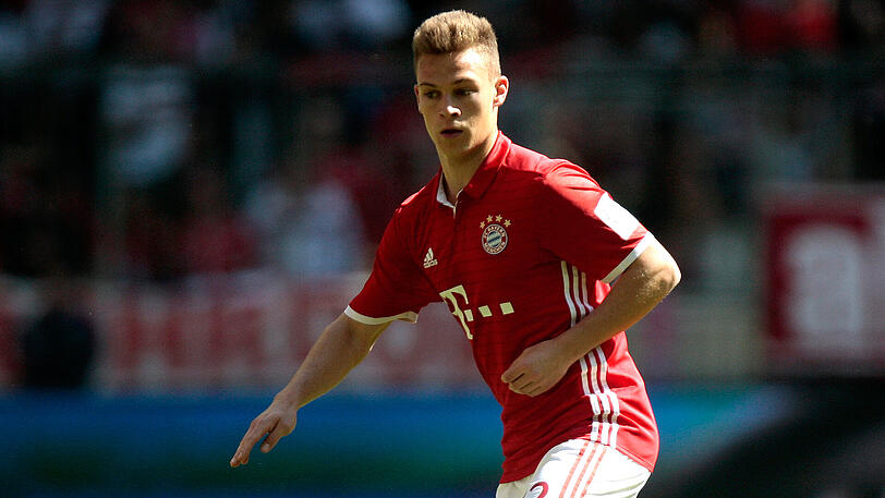 Joshua Kimmich spielt seit Sommer 2015 für den FC Bayern, sein Vertrag läuft bis 2020.