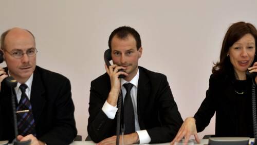 Von links: Merten Larisch von der Verbraucherzentrale Bayern, Philipp Busler von der Privatbank Reuschel & Co, Constanze Hintze von der Anlageberatung Svea Kuschel und Kolleginnen Von links: Merten Larisch von der Verbraucherzentrale Bayern, Philipp Busler von der Privatbank Reuschel & Co, Constanze Hintze von der Anlageberatung Svea Kuschel und Kolleginnen