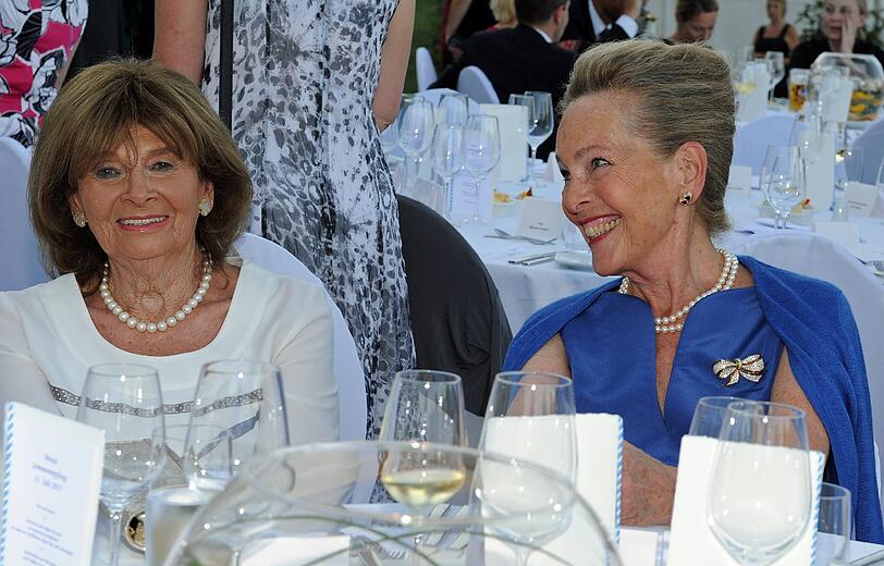 Charlotte Knobloch hier mit Herzogin Elisabeth von Bayern.