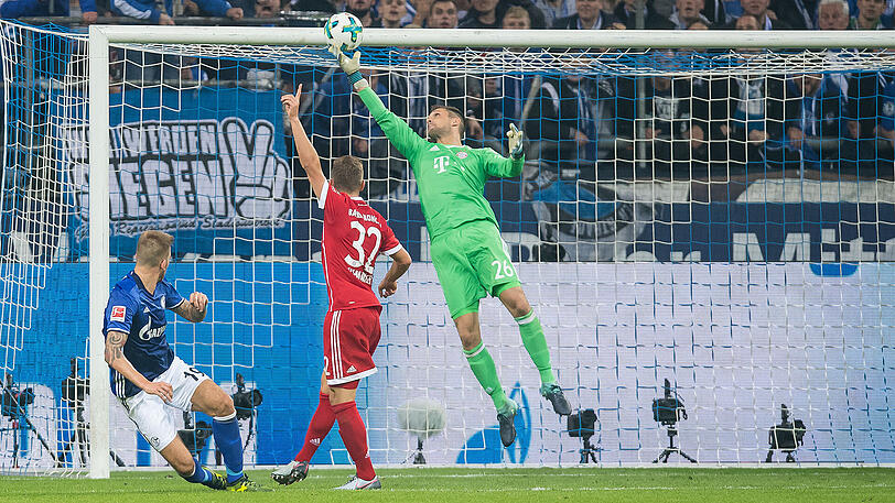 "Immer wenn Sven gefragt war, hat er es gut gemacht", sagt Trainer Carlo Ancelotti über Ulreich, der Neuer drei Monate ersetzen muss.