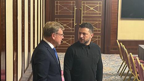Pr&auml;sident Selenskyj dankte Wadephul f&uuml;r die deutsche Hilfe.
