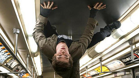 Peter Parker (Andrew Garfield) entdeckt ungeahnte Fähigkeiten