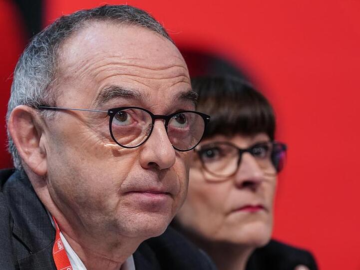 Die neue Doppelspitze der SPD: Norbert Walter-Borjans und Saskia Esken.