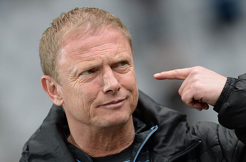 Seine Familie "durfte" bei der 2:3-Pleite gegen den SV Sandhausen vor Werner Lorant auf der Tribüne Platz nehmen: Löwen-Trainer Torsten Fröhling.