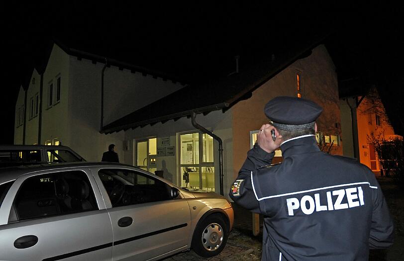 Polizei am Tatort.