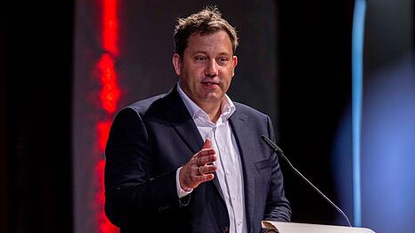 Lars Klingbeil hat in Bielefeld best&auml;tigt, dass es bei Gespr&auml;chen mit der CDU sehr laut wurde.