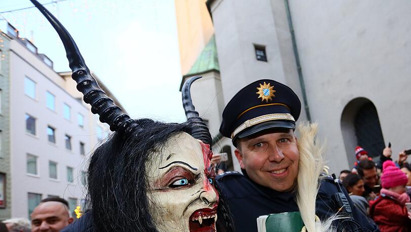 Die Bilder vom Krampuslauf am zweiten Advent. Die Bilder vom Krampuslauf am zweiten Advent.
