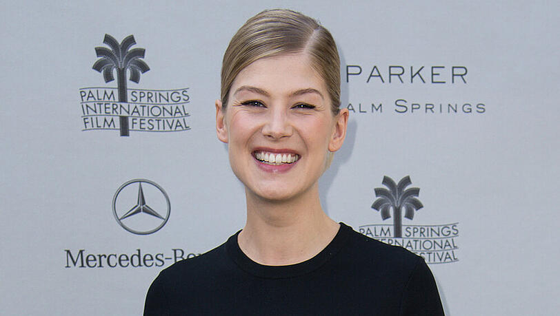 Rosamund Pike bei den "Variety Creative Impact Awards" in Palm Springs Rosamund Pike bei den "Variety Creative Impact Awards" in Palm Springs