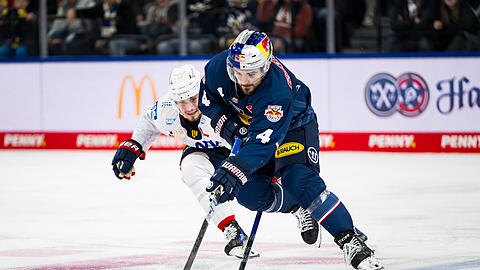 Stabilere Defensive: Will Butcher (r.) und der EHC.