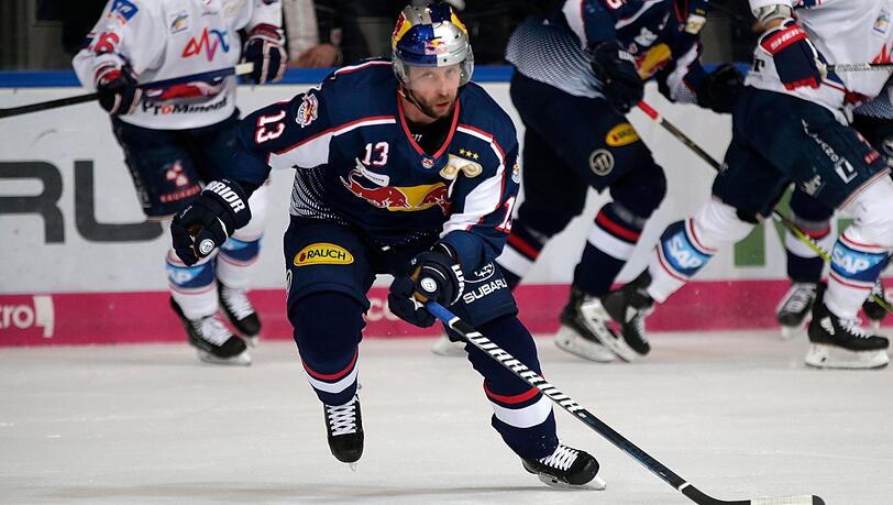 "Ich denke, was die Emotionen angeht, gibt es nicht vieles, was damit vergleichbar ist, Sportler zu sein", sagt Ex-EHC-Star Michael Wolf. "Ich denke, was die Emotionen angeht, gibt es nicht vieles, was damit vergleichbar ist, Sportler zu sein", sagt Ex-EHC-Star Michael Wolf.