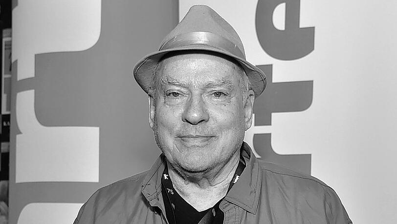 Rosa von Praunheim wurde 83 Jahre alt. Rosa von Praunheim wurde 83 Jahre alt.