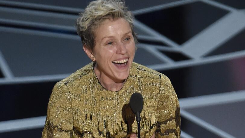 Frances McDormand siegt als beste Hauptdarstellerin in "Three Billboards Outside Ebbing, Missouri" Frances McDormand siegt als beste Hauptdarstellerin in "Three Billboards Outside Ebbing, Missouri"