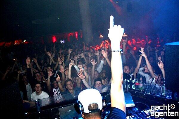 "IsarCosmos vs DJ Chuckie Live" im  neuraum. Noch mehr Bilder sehen Sie unter:
