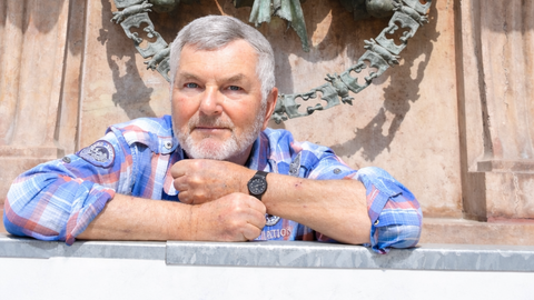 Der M&uuml;nchner Schriftsteller Fritz Fenzl hat schon zwei B&uuml;cher zu magischen Orten in Bayern ver&ouml;ffentlicht.