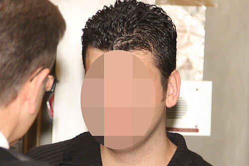 Ömer Y. (31)