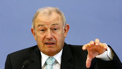 Ministerpräsident Becksteins bekommt Druck aus den eigenen Reihen. Ministerpräsident Becksteins bekommt Druck aus den eigenen Reihen.