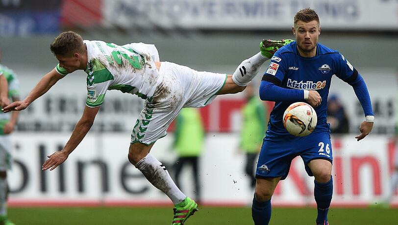 Paderborn kann auch nach derm Aus von Stephan Effenberg nicht gewinnen. Paderborn kann auch nach derm Aus von Stephan Effenberg nicht gewinnen.
