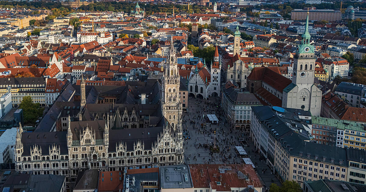 Stadtr-te-die-nur-ihr-privates-Handy-nutzen-bekommen-300-Euro-Bonus