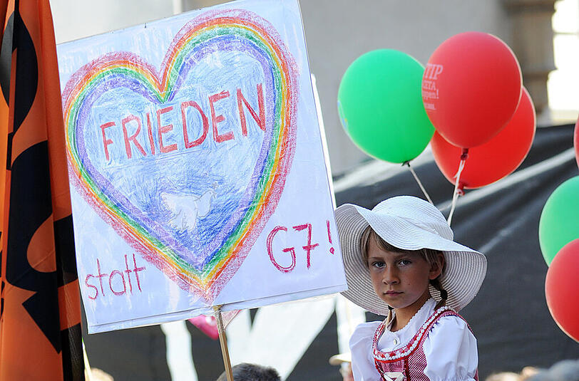 Großdemonstration in München gegen den G7-Gipfel: Die Bilder von der Protestkundgebung.