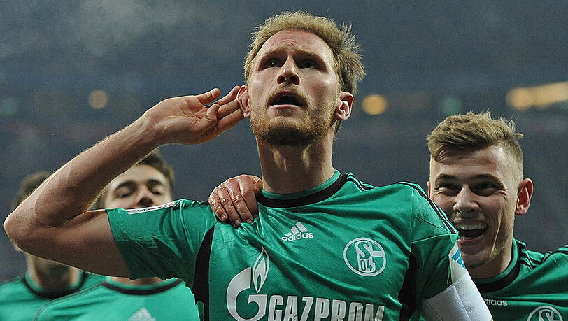 Nach seiner Verletzungspause wieder dabei: Schalkes Kapitän Benedikt Höwedes. Nach seiner Verletzungspause wieder dabei: Schalkes Kapitän Benedikt Höwedes.