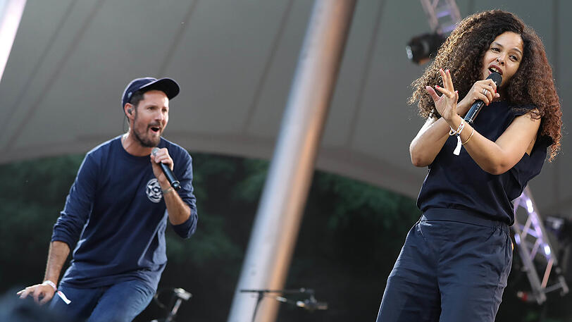 Max Herre und Joy Denalane &ndash; hier beim Benefiz-Konzert "Peace x Peace" im Juni.