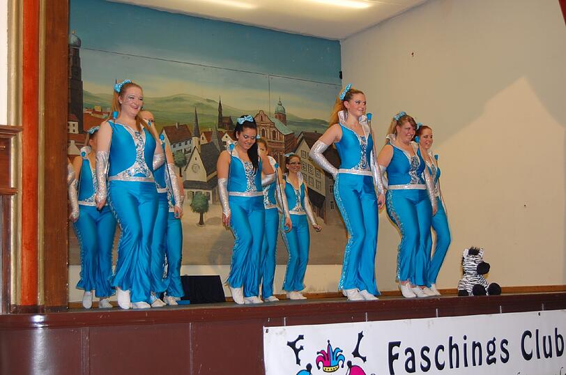 . . . Prinzengarde des Faschingsclubs Laim kann man als Prinzenpaar den Fasching einmal närrisch erleben.