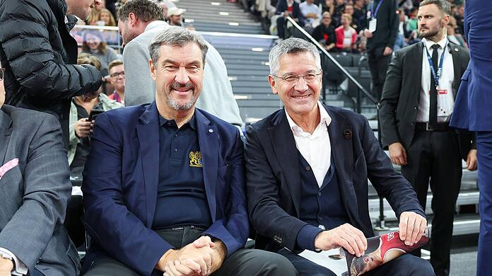 Zwei Oberhäupter unter sich: Ministerpräsident Markus Söder und FC-Bayern-Präsident Herbert Hainer.